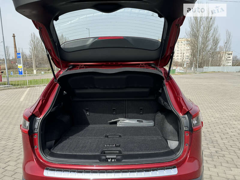Внедорожник / Кроссовер Nissan Rogue Sport 2019 в Николаеве
