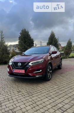 Внедорожник / Кроссовер Nissan Rogue Sport 2020 в Луцке