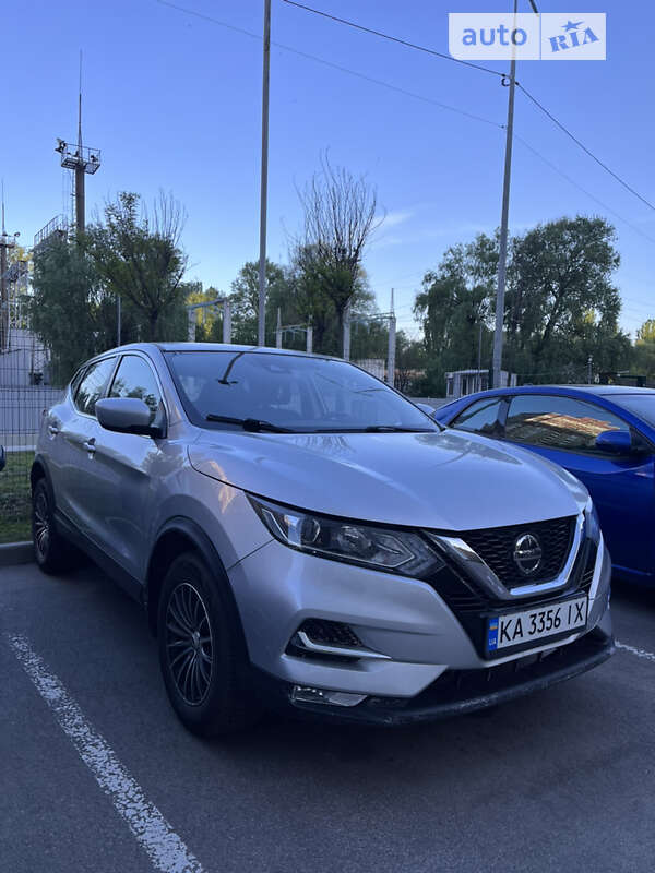 Внедорожник / Кроссовер Nissan Rogue Sport 2019 в Киеве