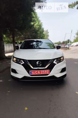 Позашляховик / Кросовер Nissan Rogue Sport 2021 в Львові