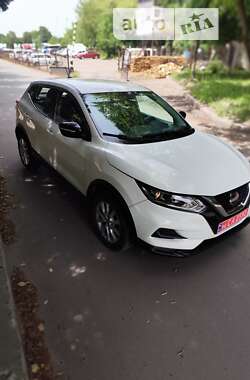 Позашляховик / Кросовер Nissan Rogue Sport 2021 в Львові