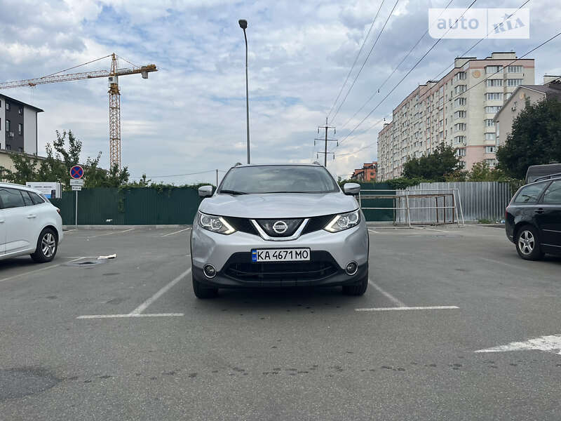 Внедорожник / Кроссовер Nissan Rogue Sport 2018 в Киеве