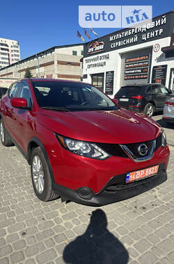 nissan rogue-sport 2017 в Львів від професійного продавця Віталій