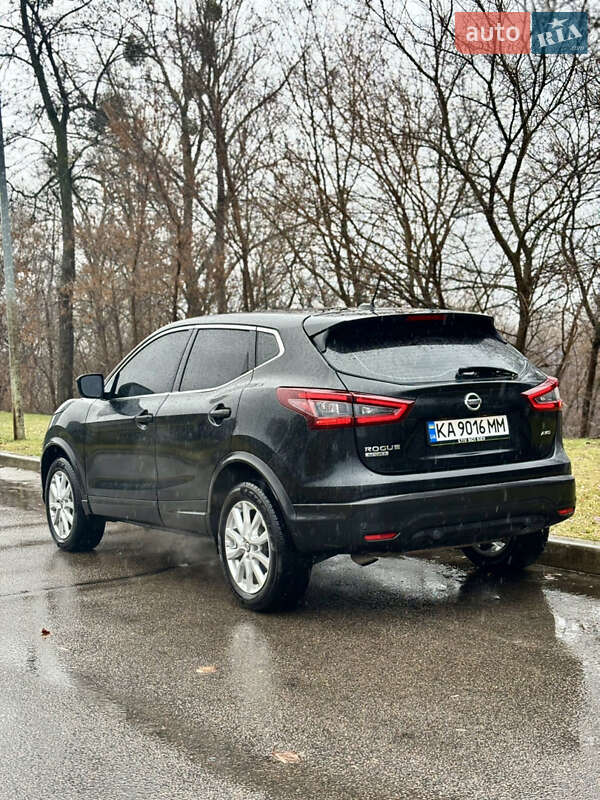 Позашляховик / Кросовер Nissan Rogue Sport 2021 в Києві