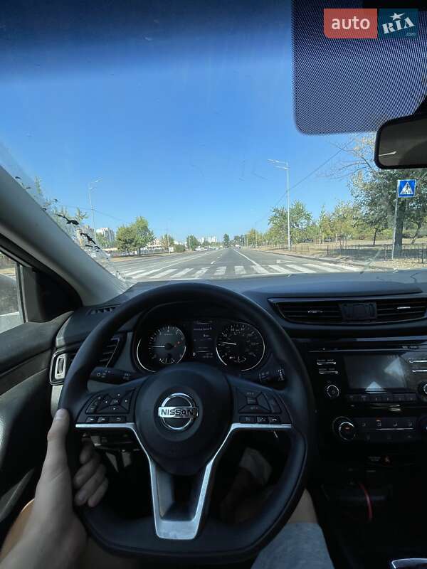 Внедорожник / Кроссовер Nissan Rogue Sport 2018 в Киеве фото 5 Внедорожник / Кроссовер Nissan Rogue Sport 2018 в Киеве