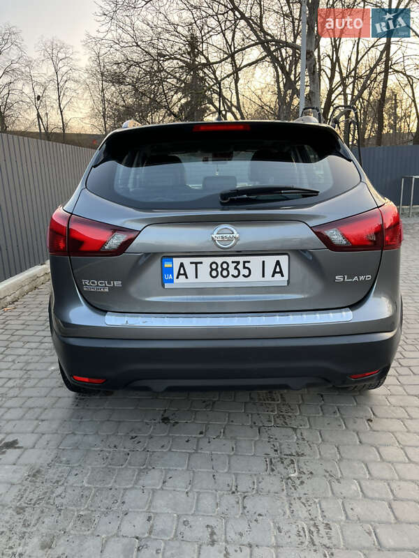 Внедорожник / Кроссовер Nissan Rogue Sport 2018 в Ивано-Франковске