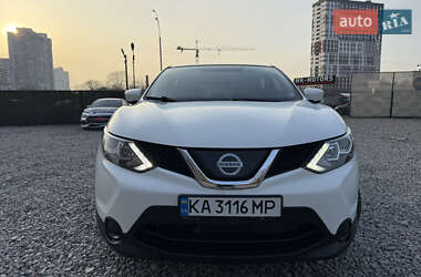 Внедорожник / Кроссовер Nissan Rogue Sport 2019 в Киеве