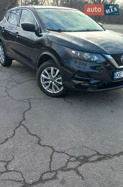 Внедорожник / Кроссовер Nissan Rogue Sport 2021 в Днепре