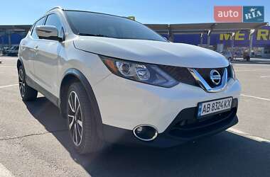 Позашляховик / Кросовер Nissan Rogue Sport 2017 в Вінниці