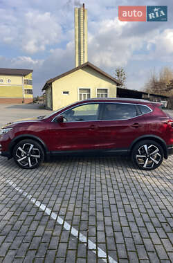 Позашляховик / Кросовер Nissan Rogue Sport 2022 в Львові