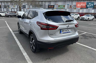 Внедорожник / Кроссовер Nissan Rogue Sport 2022 в 