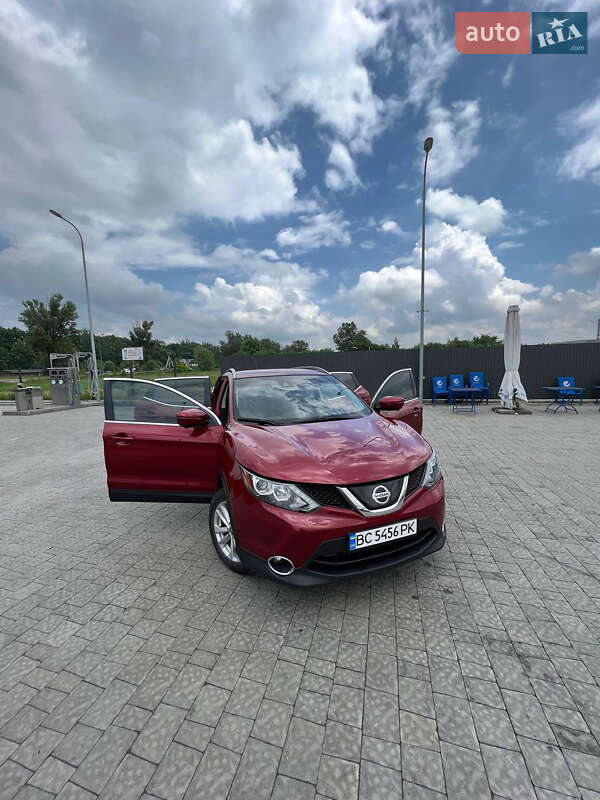 Внедорожник / Кроссовер Nissan Rogue Sport 2019 в Львове