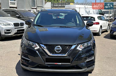 Позашляховик / Кросовер Nissan Rogue Sport 2020 в 