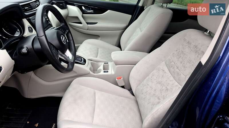 Внедорожник / Кроссовер Nissan Rogue Sport 2018 в Виннице