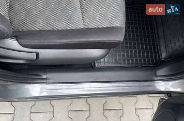 Позашляховик / Кросовер Nissan Rogue Sport 2020 в 