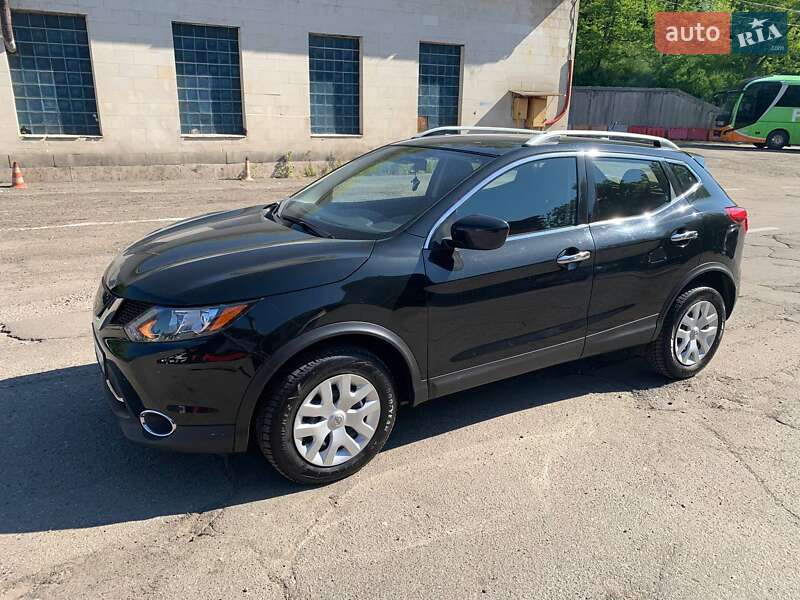 Позашляховик / Кросовер Nissan Rogue Sport 2019 в Києві