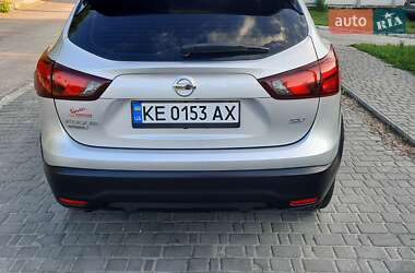 Позашляховик / Кросовер Nissan Rogue Sport 2019 в 