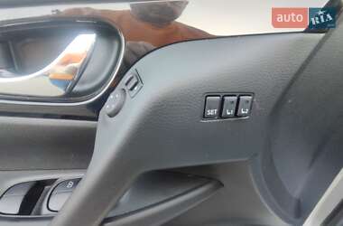 Внедорожник / Кроссовер Nissan Rogue Sport 2022 в 
