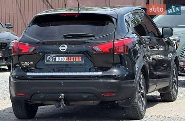 Позашляховик / Кросовер Nissan Rogue Sport 2018 в 