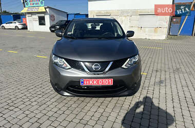 Внедорожник / Кроссовер Nissan Rogue Sport 2019 в 