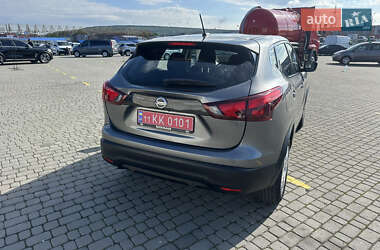 Внедорожник / Кроссовер Nissan Rogue Sport 2019 в 
