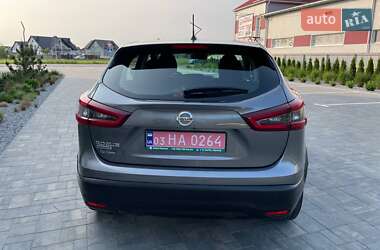 Позашляховик / Кросовер Nissan Rogue Sport 2022 в 