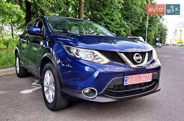 Внедорожник / Кроссовер Nissan Rogue Sport 2018 в Виннице