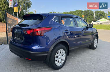 Внедорожник / Кроссовер Nissan Rogue Sport 2019 в 