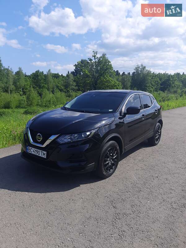 Позашляховик / Кросовер Nissan Rogue Sport 2020 в 