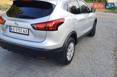 Внедорожник / Кроссовер Nissan Rogue Sport 2019 в 