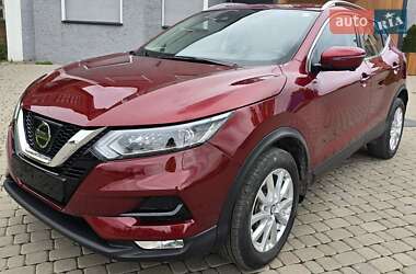 Внедорожник / Кроссовер Nissan Rogue Sport 2021 в 