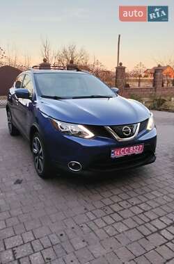 Позашляховик / Кросовер Nissan Rogue Sport 2018 в Рівному