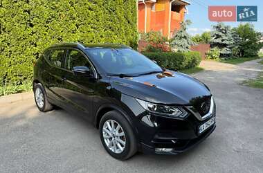 Внедорожник / Кроссовер Nissan Rogue Sport 2020 в Киеве