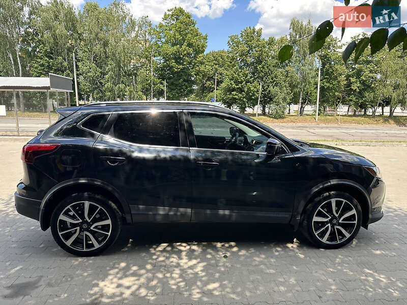 Внедорожник / Кроссовер Nissan Rogue Sport 2019 в Белой Церкви