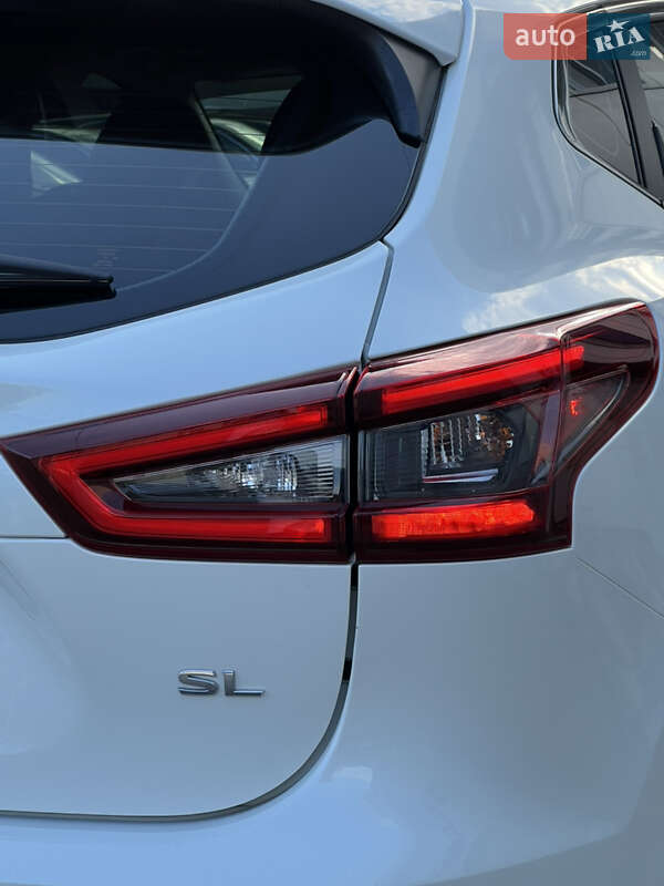 Позашляховик / Кросовер Nissan Rogue Sport 2020 в Одесі