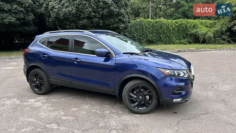 Внедорожник / Кроссовер Nissan Rogue Sport 2021 в Броварах