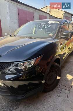 Внедорожник / Кроссовер Nissan Rogue Sport 2018 в Львове