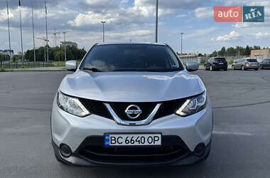 Позашляховик / Кросовер Nissan Rogue Sport 2017 в Львові