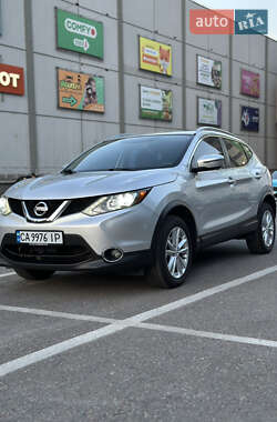 Позашляховик / Кросовер Nissan Rogue Sport 2017 в Києві