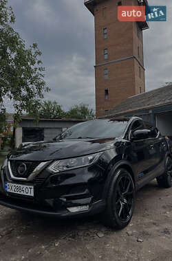 Внедорожник / Кроссовер Nissan Rogue Sport 2020 в Краснограде
