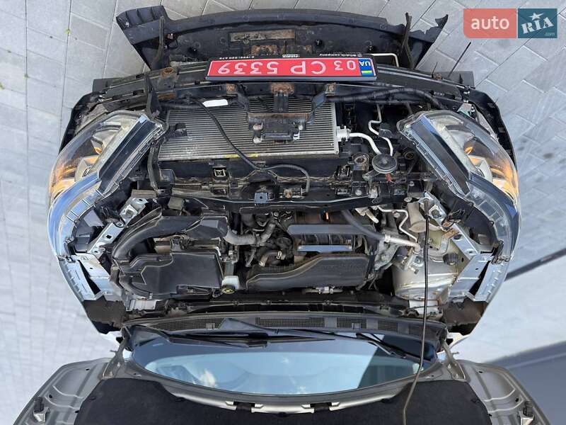 Внедорожник / Кроссовер Nissan Rogue Sport 2019 в Луцке