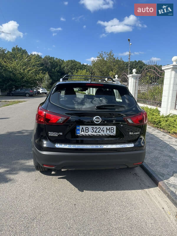 Внедорожник / Кроссовер Nissan Rogue Sport 2017 в Виннице