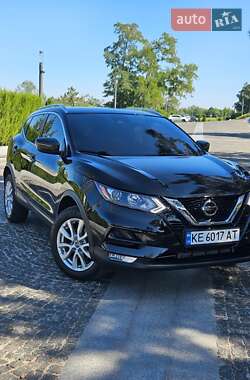 Внедорожник / Кроссовер Nissan Rogue Sport 2021 в Днепре