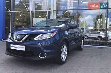 Внедорожник / Кроссовер Nissan Rogue Sport 2019 в 