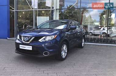 Внедорожник / Кроссовер Nissan Rogue Sport 2019 в 