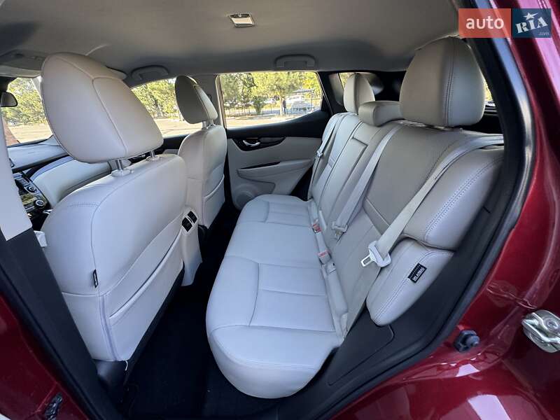 Внедорожник / Кроссовер Nissan Rogue Sport 2022 в Одессе