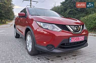 Внедорожник / Кроссовер Nissan Rogue Sport 2019 в Новояворовске