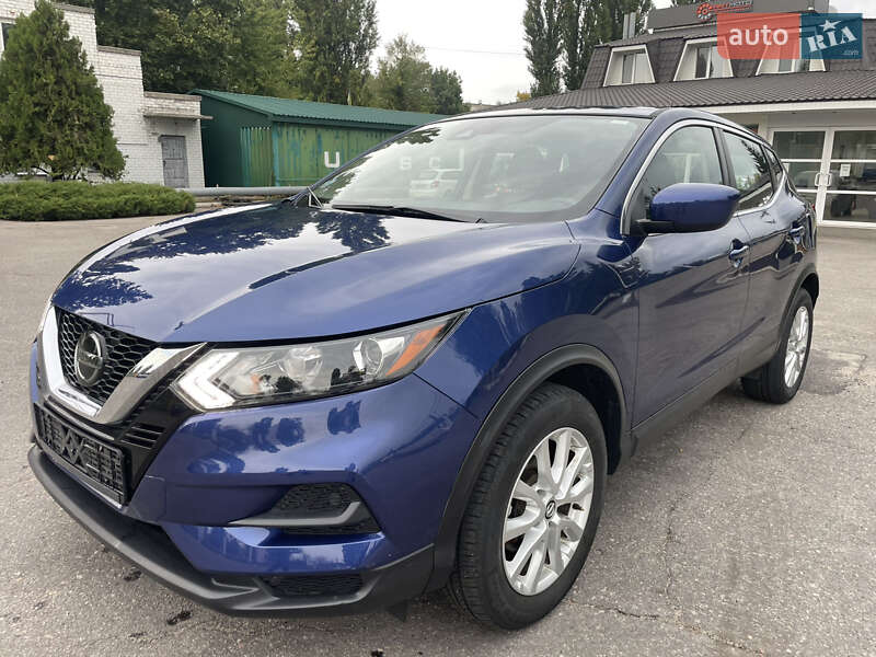 Внедорожник / Кроссовер Nissan Rogue Sport 2020 в Кременчуге