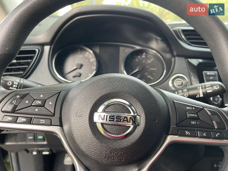 Внедорожник / Кроссовер Nissan Rogue Sport 2020 в Днепре