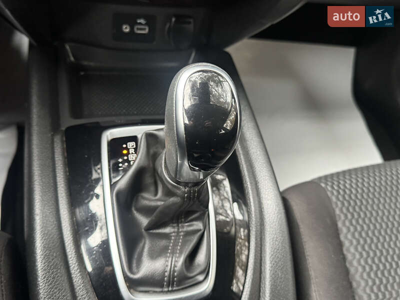 Внедорожник / Кроссовер Nissan Rogue Sport 2020 в Киеве фото 17 Внедорожник / Кроссовер Nissan Rogue Sport 2020 в Киеве